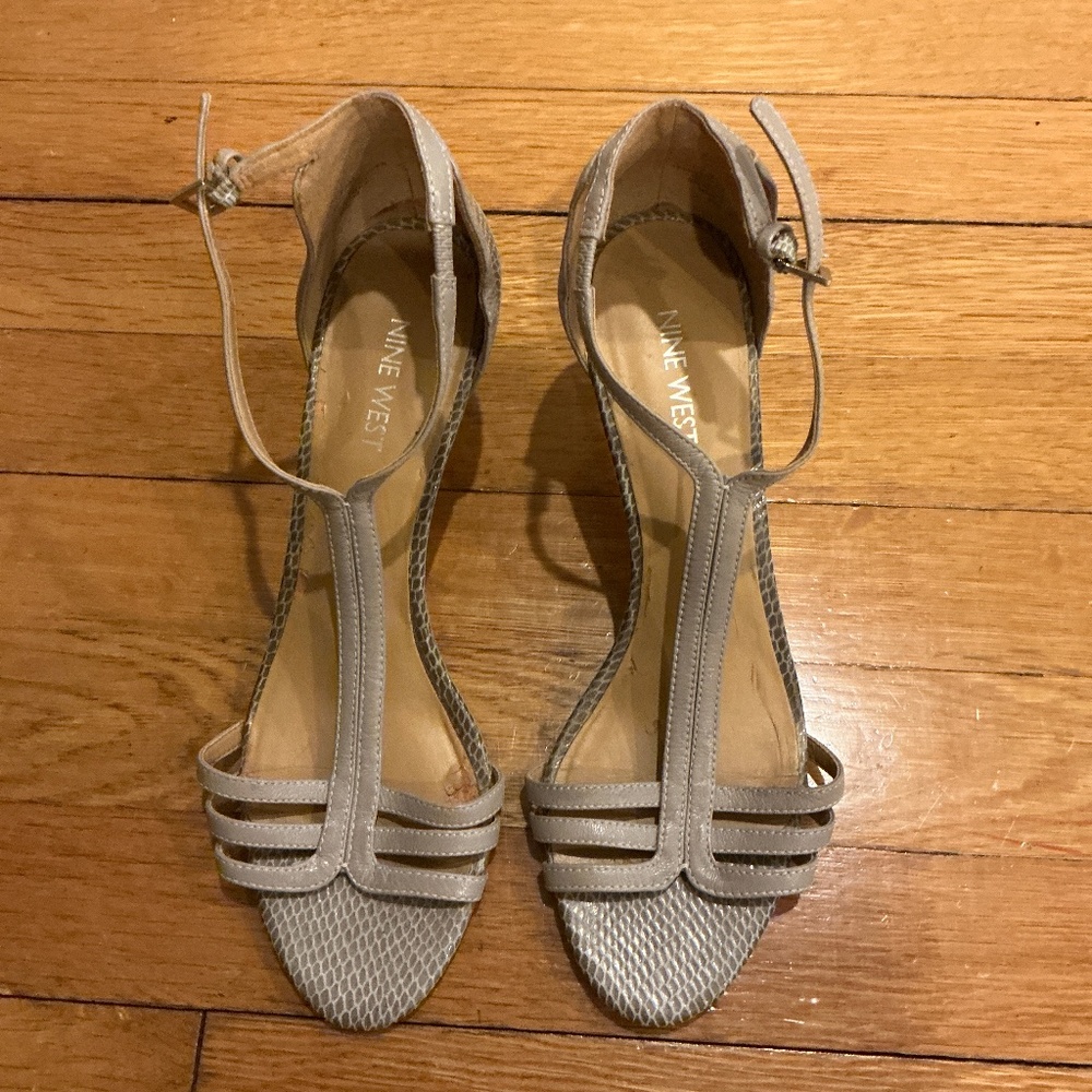 Nine West sandal